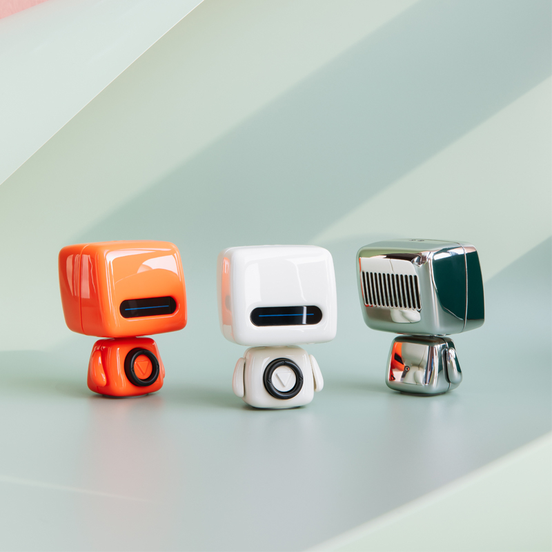 Mini Robot Wireless Bluetooth Speaker