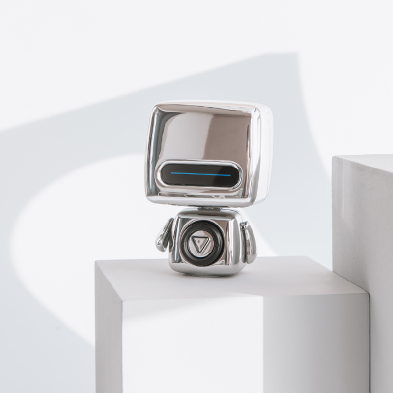 Mini Robot Wireless Bluetooth Speaker