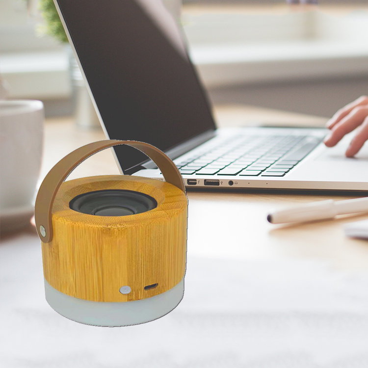 Bamboo Wooden Mini Portable Wireless Speaker Rechargeable Speaker