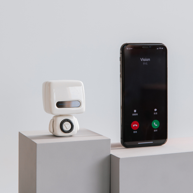Mini Robot Wireless Bluetooth Speaker