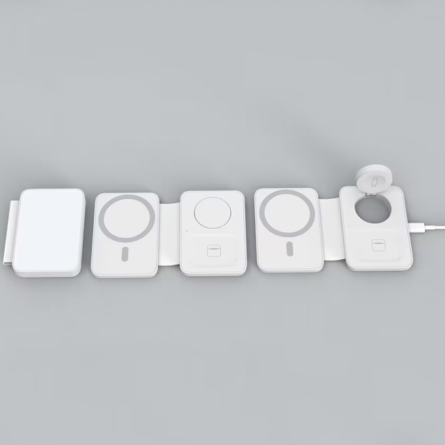 Mini Collapsible Type-C 3 In 1 Wireless Charger With Makeup Mirror