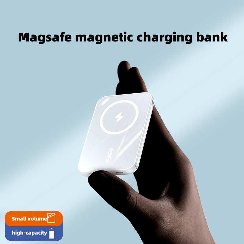 Mini Magnetic Wireless Charger 10000mah Power Bank with Cables